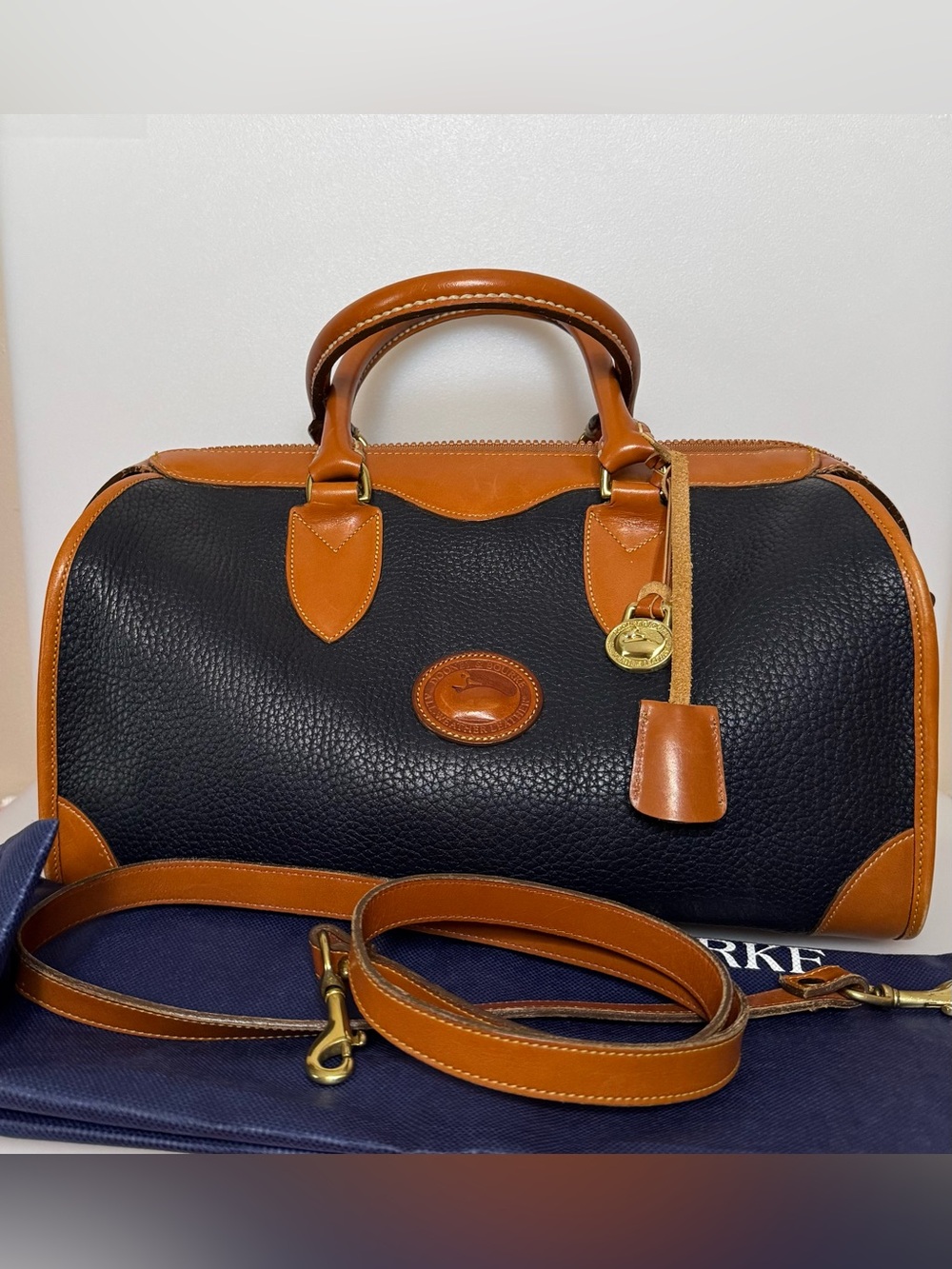 Vintage Dooney & Bourke AWL Made in USA Navy Gladstone Satchel With Lock/Keys